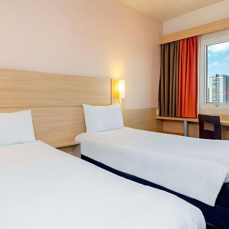 Ibis Sao Paulo Interlagos Bagian luar foto