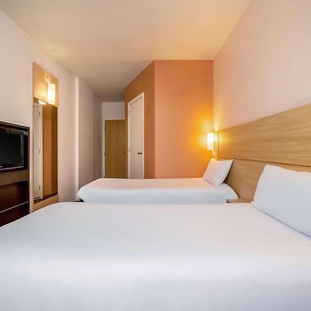 Ibis Sao Paulo Interlagos Bagian luar foto