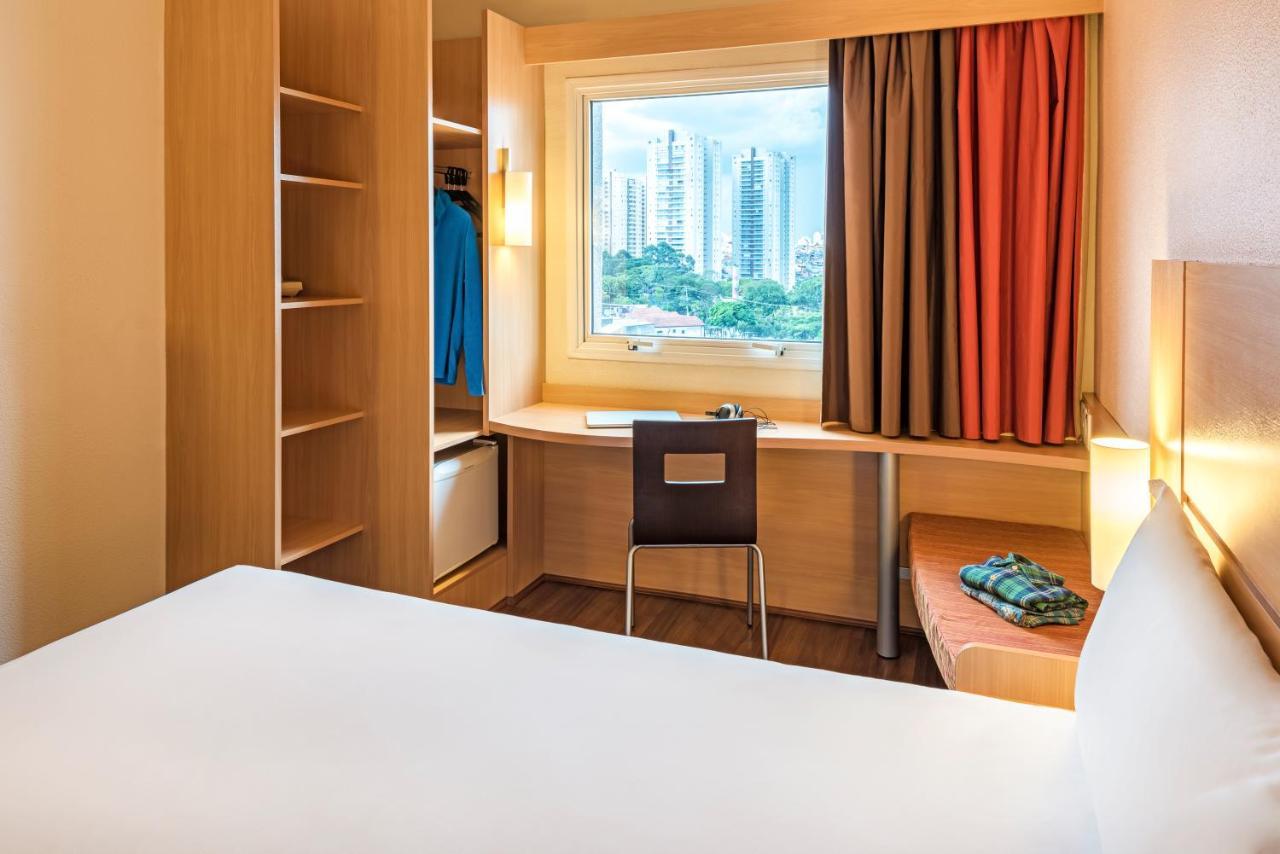 Ibis Sao Paulo Interlagos Bagian luar foto